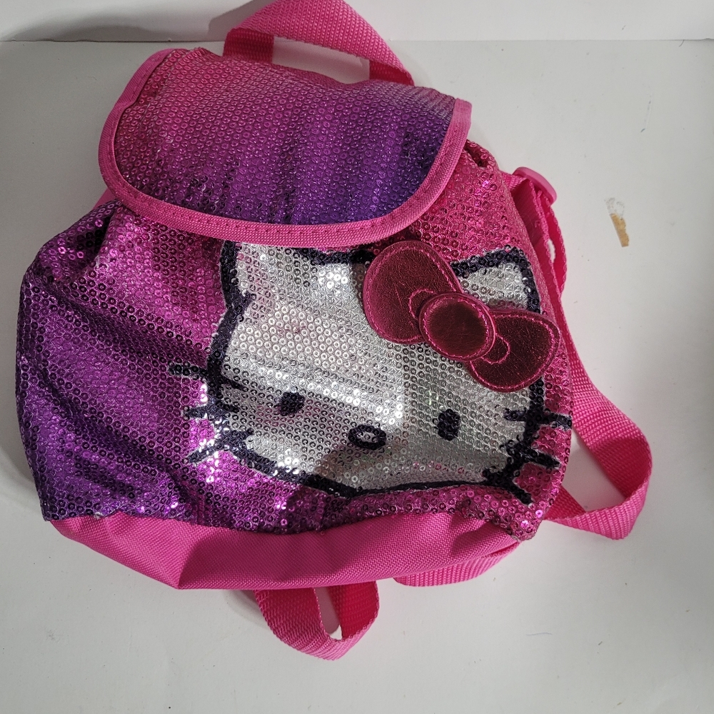 Hello kitty backpack - Picture 2 of 11